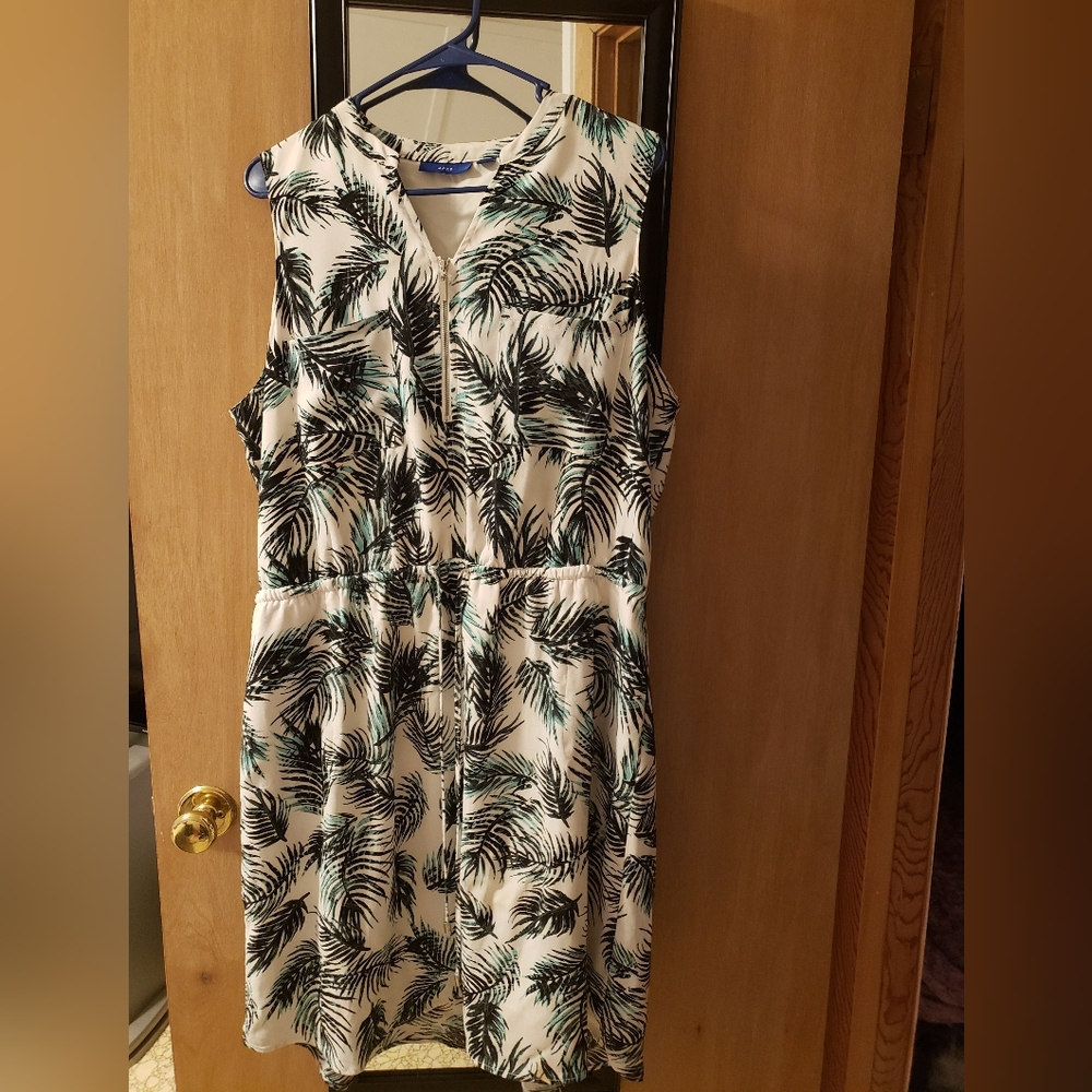 Apt 9 sleeveless dress